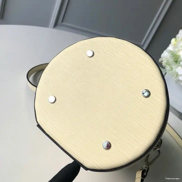 Fashionreps 19T1L0556 LV Bags 0820